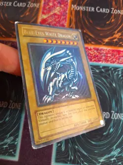 Yu-Gi-Oh! TCG Blue-Eyes White Dragon SDK-001 Ultra Rare Unlimited MP/HP a1/ - Image 2