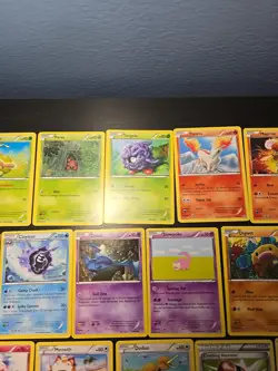 Pokemon TCG XY Generations 2016 Partially Complete SET Rare Holo Cards Uncommon - Image 3