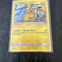 Pikachu - SM206 - Pokemon Sun & Moon Promo Holo Rare Card - Image 3