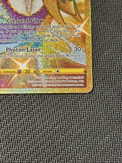 Pokemon TCG Cresselia Holo Secret Rare Card 228/203 Evolving Skies Gold Full Art - Image 2