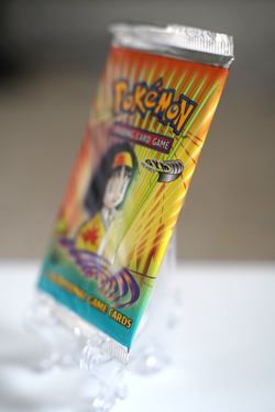 Pokemon TCG Gym Heroes 1st Edition Booster Pack Erika Art WOTC 1999 SEALED - Image 3