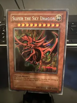 Slifer the Sky Dragon YMA-EN001 Yu-Gi-Oh! The Dark Side of Dimensions Movie Pack - Image 1