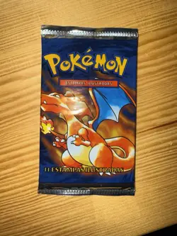 Pokemon 1999 Base Set Booster Pack (Spanish) - Image 1