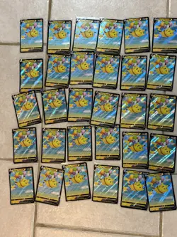 40x Lot Pikachu V Vmax Pokemon Celebrations Surfing Flying V NM - Image 2