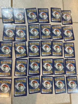 40x Lot Pikachu V Vmax Pokemon Celebrations Surfing Flying V NM - Image 3