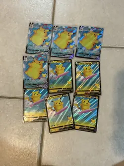 40x Lot Pikachu V Vmax Pokemon Celebrations Surfing Flying V NM - Image 4