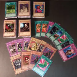 Yu-GI-Oh! Portuguese Legend Of Blue Eyes 1st Ed 228 Card Commons Rares LP-MP - Image 1