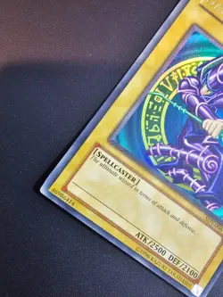 Starter Deck: Yugi #SDY-006 Dark Magician - Image 3