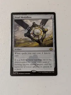 MTG Pearl Medallion - Modern Horizons 3 NM - Image 1