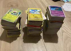 Pokemon TCG Bulk Bundle Trading Card roughly 1000 Cards - Image 5