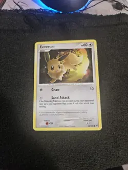 Pokemon TCG - Eevee 63/100 Majestic Dawn common LP - Image 1