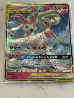 Pokemon TCG Gardevoir & Sylveon GX Holo Card 130/214 Sm-Unbroken Bonds - Image 1