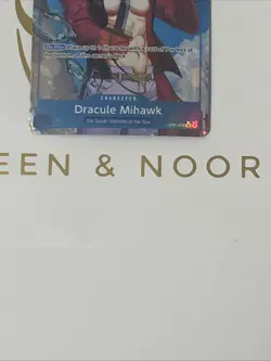 One Piece TCG Dracule Mihawk OP01-070 SR* Alt Art - Image 2