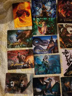 MTG HUGE LOT 800+ Art Series Cards (30 Gold foil Signatures included) - Image 2