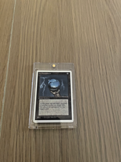 MGT Unlimited Edition ICY MANIPULATOR ungraded very good condition - Image 3