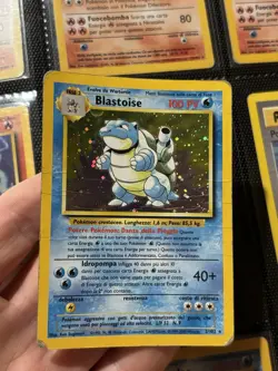 Blastoise 2/102 HOLO Set Base Rara Carta Pokemon Italiana Poor Played Damaged - Image 2