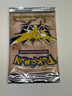 1999 Pokemon Fossil 1st Edition Zapdos Artwork Booster Pack 20.79 Grams - Image 4