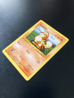 Pokemon 1st Edition Shadowless Growlithe 28/102 Base Set Excellent Condition - Image 2