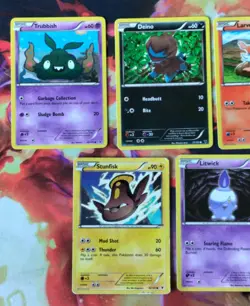 Noble Victories 2011 Black And White Vintage Pokemon Card Lot (Read Description) - Image 2