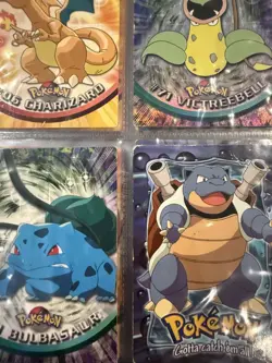 Topps Pokemon Trading Cards Bundle, including charizard. 40 cards. Inc folder 💥 - Image 2