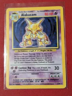 Pokemon TCG - Alakazam - 1/102 HOLO - Base Set LP/EXC - Image 1