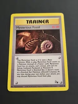 Mysterious Fossil 62/62 Fossil Set & 1st Edition Energy Search 59/62 Pokemon - Image 1