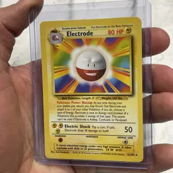 POKEMON ELECTRODE VINTAGE WOTC BASE SET NON-HOLO 21/102 NINTENDO RARE CARD NM - Image 2