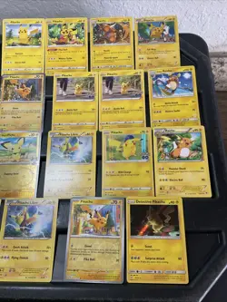 (30) Pikachu CARDS LOT VTG HOLO Raichu Stamped Red Cheeks Detective Libre Go - Image 4