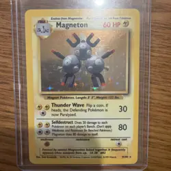 Pokemon TCG Magneton Base Set 9/102 Holo - Image 1