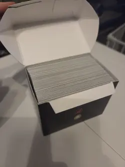 Magic: The Gathering Planeswalker Party Commander Deck DRAGON SHIELD SLEEVES - Image 2