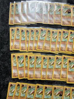 63x Lot of 1st Edition Kabuto ITALIAN Fossil Pokemon - Image 5