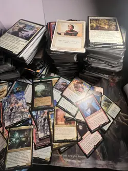 2,000 Magic the Gathering MTG card lot with 100 Rare Cards - Image 2