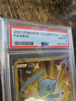 Pokemon TCG 2021 Celebrations Mew 025/025 Gold Full Art PSA 10 - Image 2