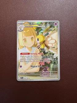 Lillie's Ribombee 164/159 Pokemon TCG S&V Journey Together Illustration Rare NM - Image 1