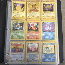 VINTAGE POKEMON LOT 170+ CARDS - BASE SET, FOSSIL JUNGLE TEAM ROCKET BASE SET 2 - Image 1