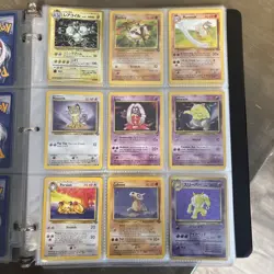 VINTAGE POKEMON LOT 170+ CARDS - BASE SET, FOSSIL JUNGLE TEAM ROCKET BASE SET 2 - Image 4
