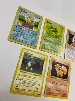 Shadowless Pokemon Base Set Lot Vulpix Caterpie Jynx Magnemite Squirtle - Image 2