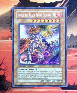 YuGiOh! Horus The Black Flame Dragon LV8 EEN-ENSE1 Limited LP SCR - Image 1
