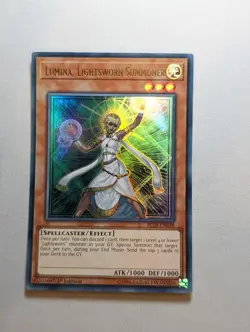 Yu-Gi-Oh! - Lumina, Lightsworn Summoner - (BLLR-EN038) - 1st Edition - Image 1