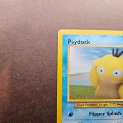 Psyduck 79/105 Pokemon Neo Destiny Card - LP - Image 2