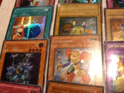 YU-GI-OH HOLOGRAPHIC CARD LOT - Image 4