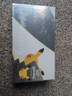 Pokemon TCG: Celebrations Ultra-Premium Collection Box (2021) 820650829147 - Image 1