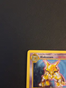 Pokemon TCG Alakazam Base Set 1/102 Holo Shadowless Holo Rare - Image 3