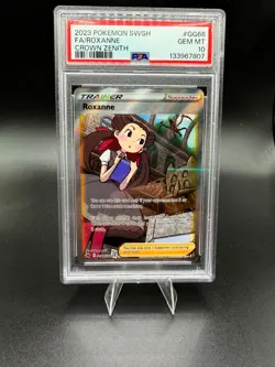 PSA 10 GEM MINT 2023 POKEMON CROWN ZENITH ROXANNE FULL ART GG66 - Image 1
