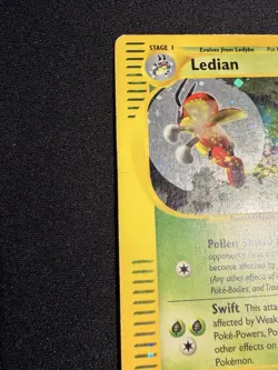 Pokemon TCG Damaged Ledian H14/32 Skyridge Holo Rare eReader - Image 4