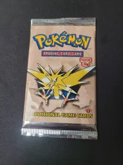 Pokemon WOTC Fossil 1st Edition Booster Pack Vintage Zapdos Artwork, Sealed - Image 1