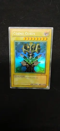 Yugioh Cosmo Queen MP1 Ink Error Max Faded Near Mint - Image 1