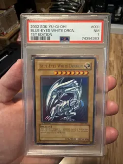 2002 SDK 001 Blue-Eyes White Dragon 1st Edition Ultra Rare Yu-Gi-Oh! Card PSA 7 - Image 1