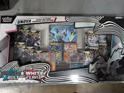 Pokemon Black Bolt & White Flare Unova Heavy Hitters Premium Collection 2-Pack - Image 2