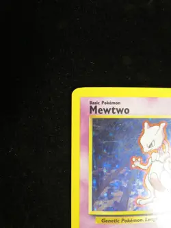 Mewtwo 10/102 Holo Base Set Unlimited MP Pokemon Card English - Image 2